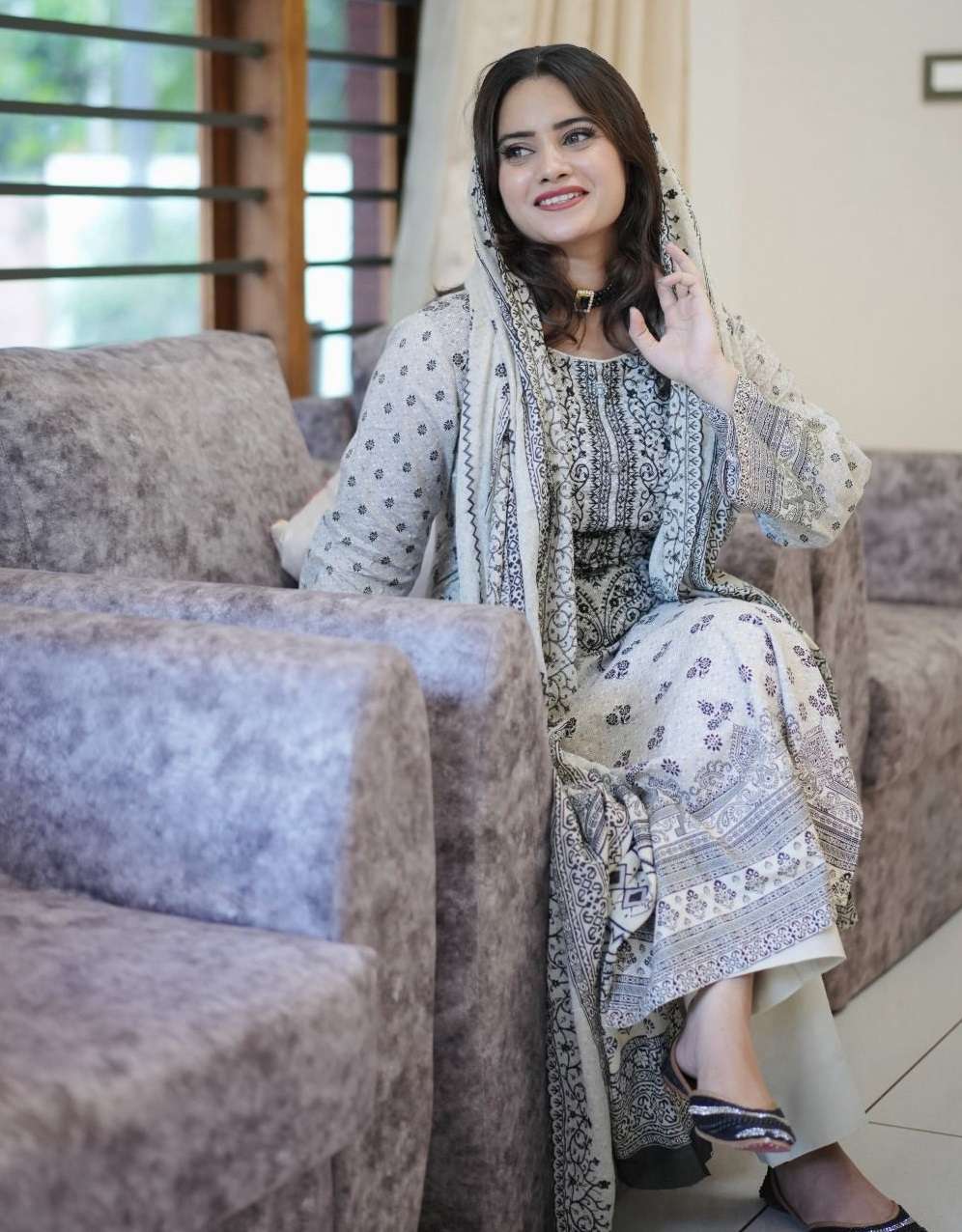 D No 3410 BIN SAEED LAWN by JIHAN